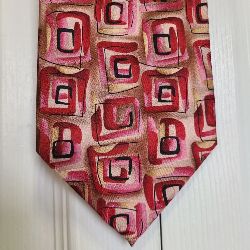 J. Garcia Vibrant‎ Pink and Red Silk Geometric Tie NY at Night Limited Edition